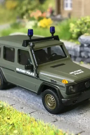 Mercedes Benz, G-CLASS 90, Police militaire - BUSCH 51444 - HO 1/87 Usine Directe