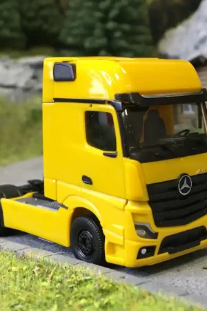 Top Vente Tracteur, Mercedes Benz, Actros L18 Gigaspace, 2 essieux, jaune - HERPA 317948-002 - HO 1/87