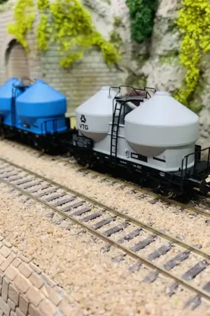 Wagon Ucs double Silo "VTG", 2 essieux, DR Ep IV - RIVAROSSI HR6592 - HO 1/87 Nouvelle Collection