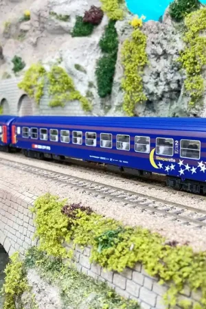 Réduction 2 voitures UIC-X Bpm RIC "Sleeperette" lune et étoile SBB CFF FFS, Ep V - LSMODELS 47226 - HO 1/87