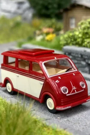 Fourgonnette transport de personnes DKW, Bordeau/crème - WIKING 33405 - HO 1/87 Prix Cassé