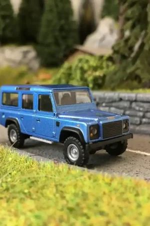 Land Rover Defender Bleu Métal-HO 1/87-BUSCH 50352 Certifié