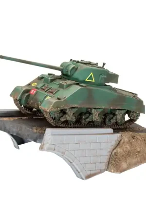 REVELL 03299 FIRST DIORAMA SET - SHERMAN FIREFLY MAQUETTE REVELL AVEC ACCESSOIRES DE BASE 1/76 Pas Cher