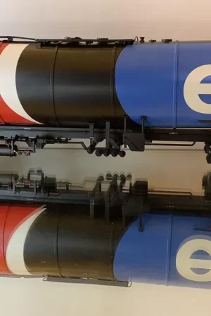 WAGON-CITERNE 95M3 ZACNS, LOUÉ PAR TRANSRAIL À ELF SNCF Dernière Chance
