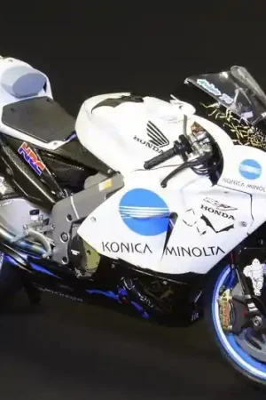 Must-Have Renaissance MTK12-019 Honda RC211V 2005 - Konica Minolta (Resin Parts & Decals Set / for Tamiya Kits)