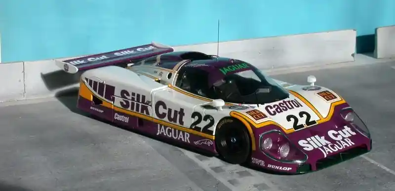 Renaissance TK24-106 Jaguar XJR-9 - Le Mans 1988 Lammers Daly Sullivan Brundle Pescarolo (for Tamiya Kits) Bon Plan